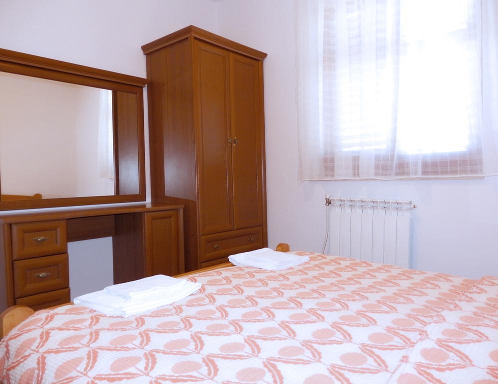 Apartments Idila Medulin Extérieur photo