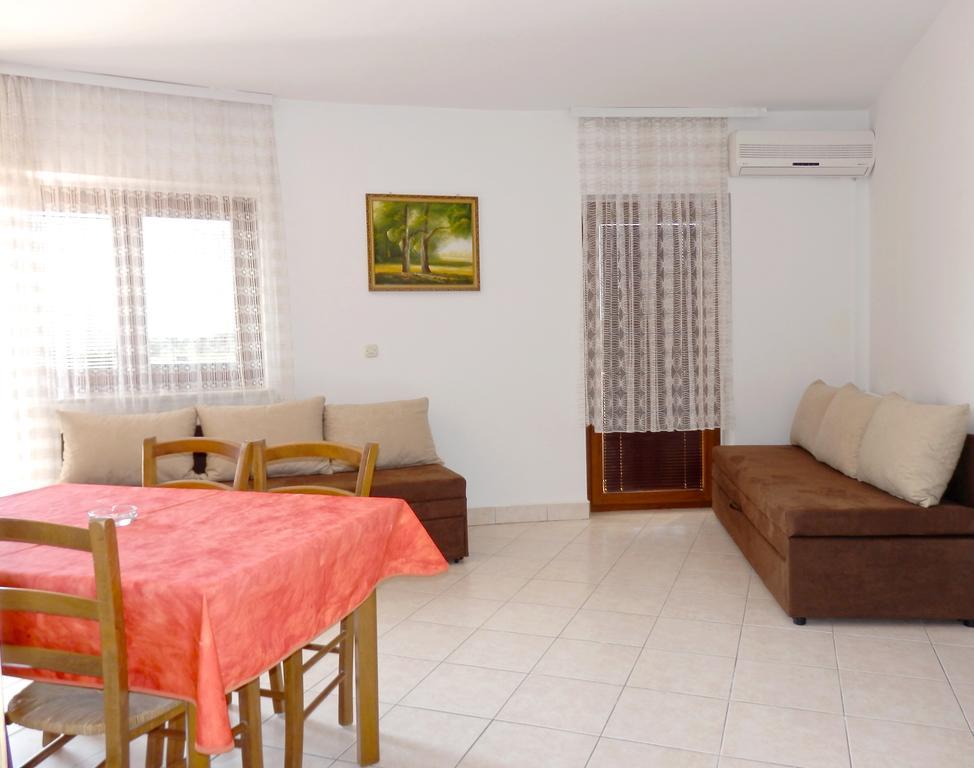 Apartments Idila Medulin Extérieur photo