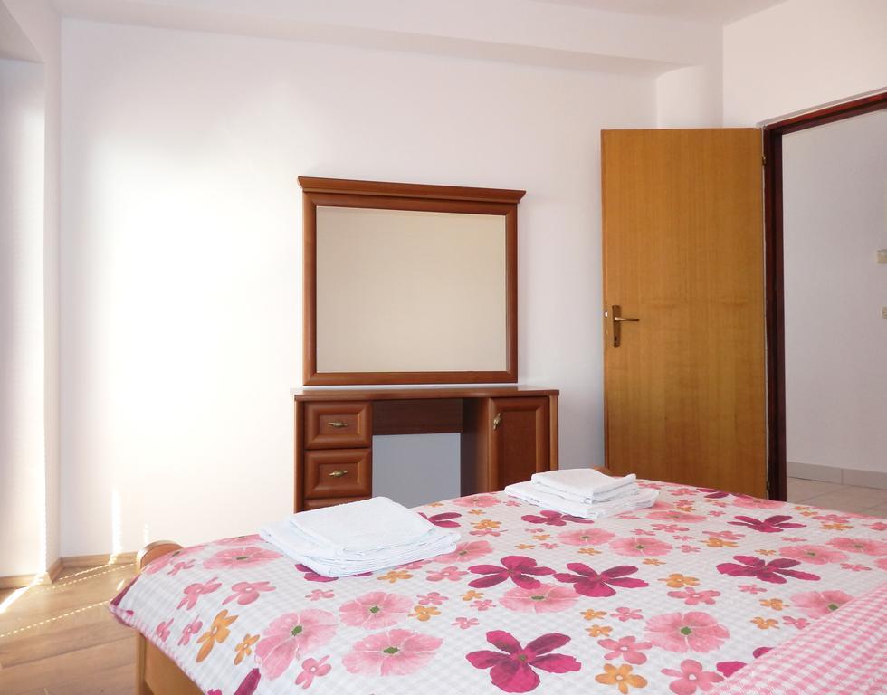 Apartments Idila Medulin Extérieur photo